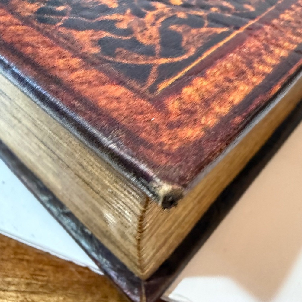 Vintage Style Faux Book Storage Box Set of 3 Nesting Tooled Leather Look Decor - Picture 9 of 12
